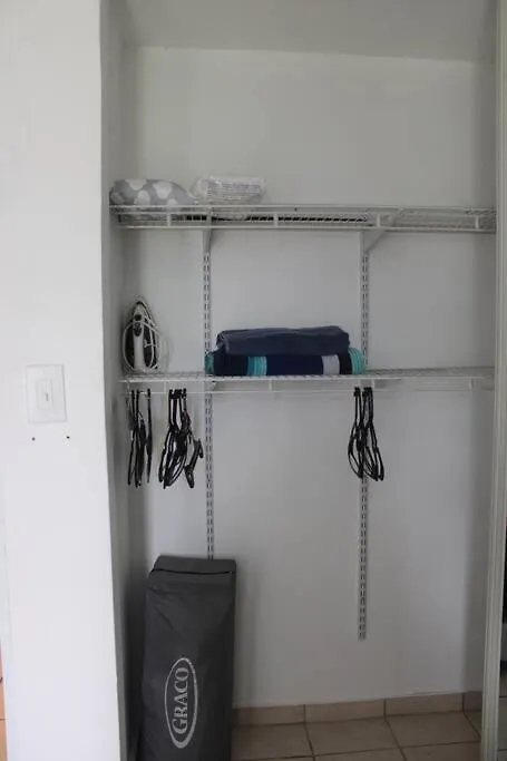 Near The Airport And Cozy Home Carolina Apartman